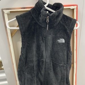 Black north face vest